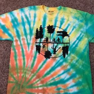 💡Stranger Things Tie Dye💡